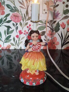 Vintage Aloha Roxy Lamp